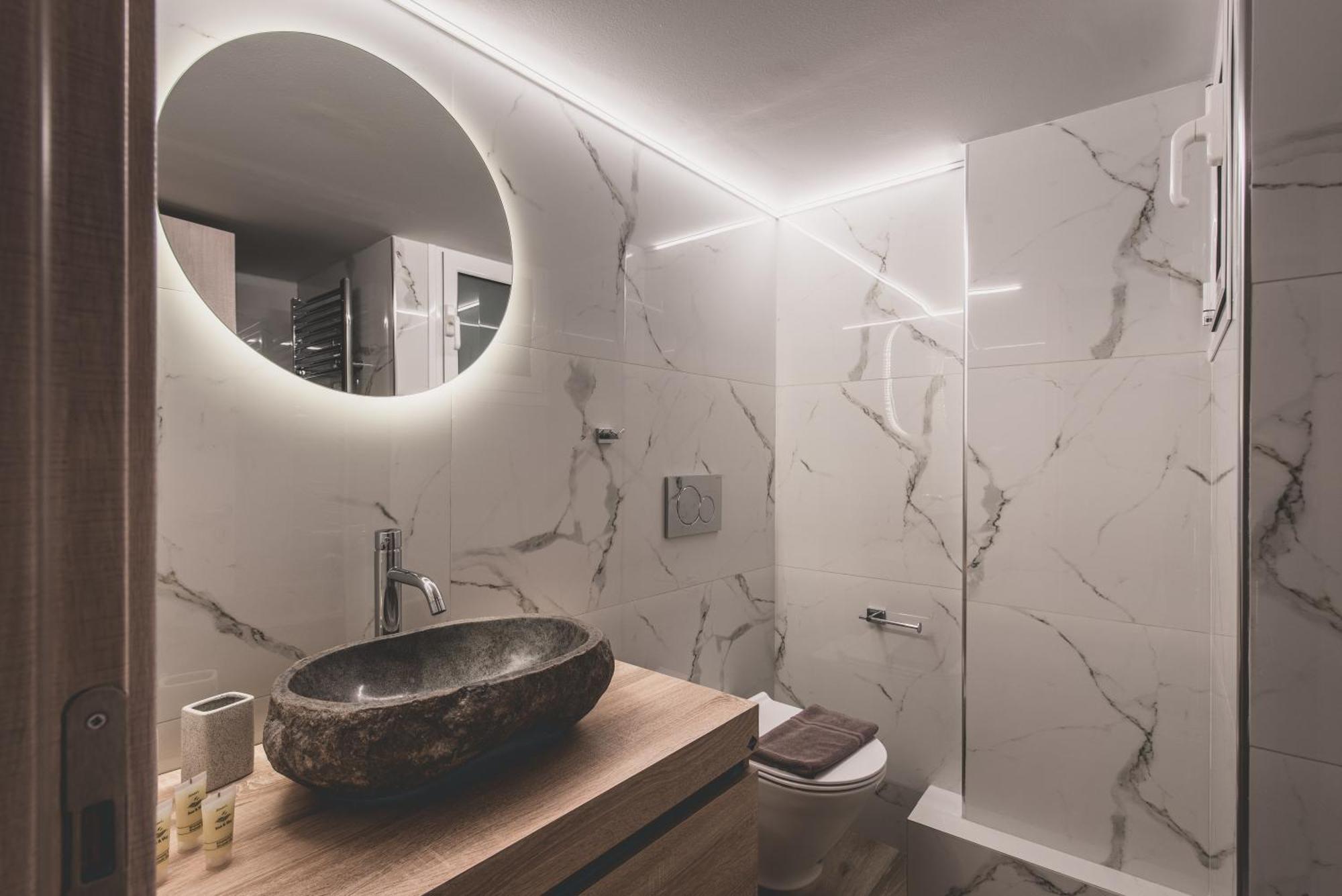 Luxury Flat In Historical Athens-Livingstone Opal Apartment ภายนอก รูปภาพ